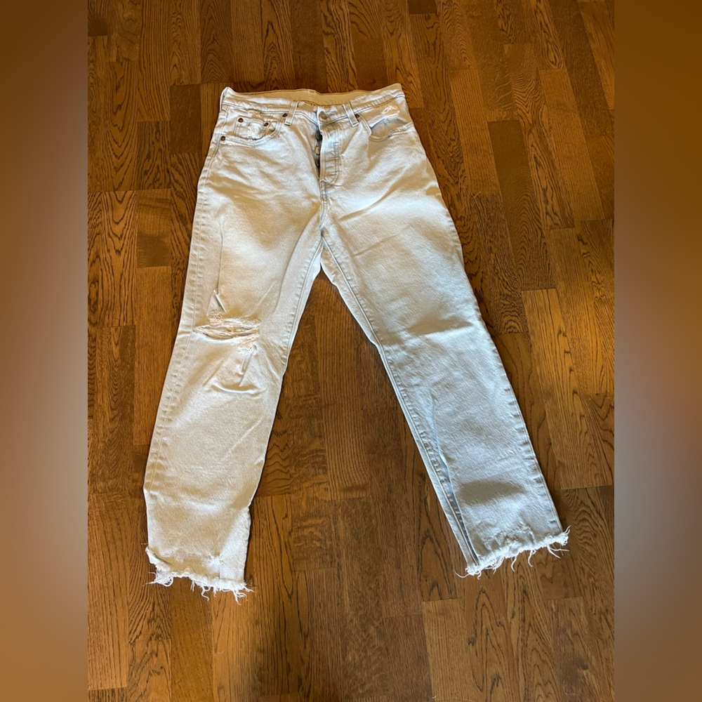 Distressed acid wash light blue Levis Women's Jeans